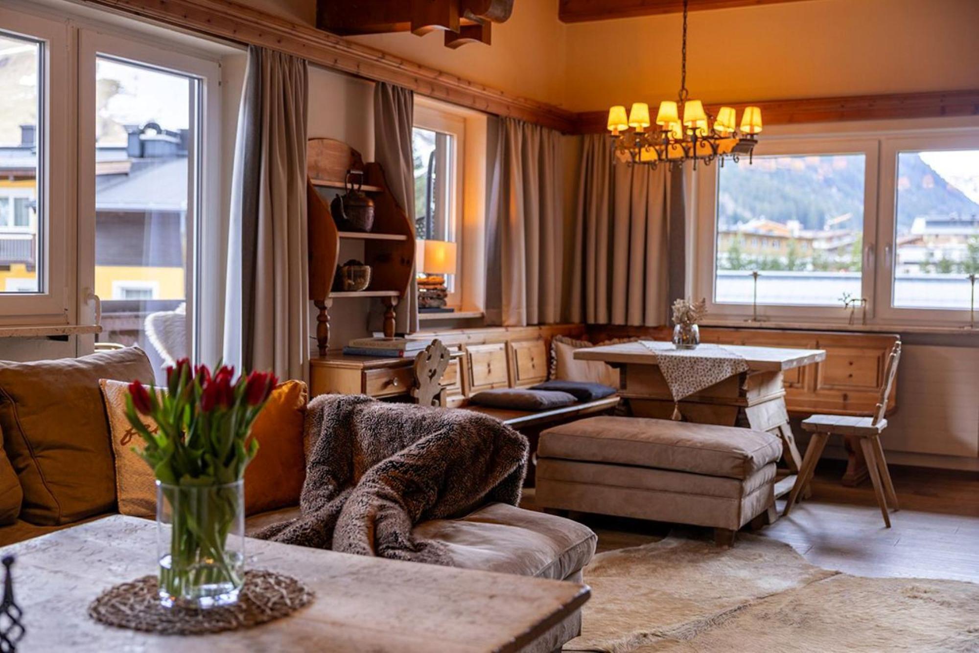 Hotel Gluecksschmiede - Hinterglemm Σάαλμπαχ-Χίντεργκλεμ Εξωτερικό φωτογραφία